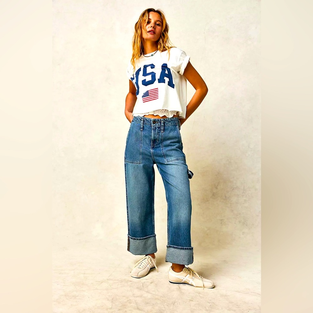 NWT Free People - Major Leagues Mid-Rise Cuffed Jeans